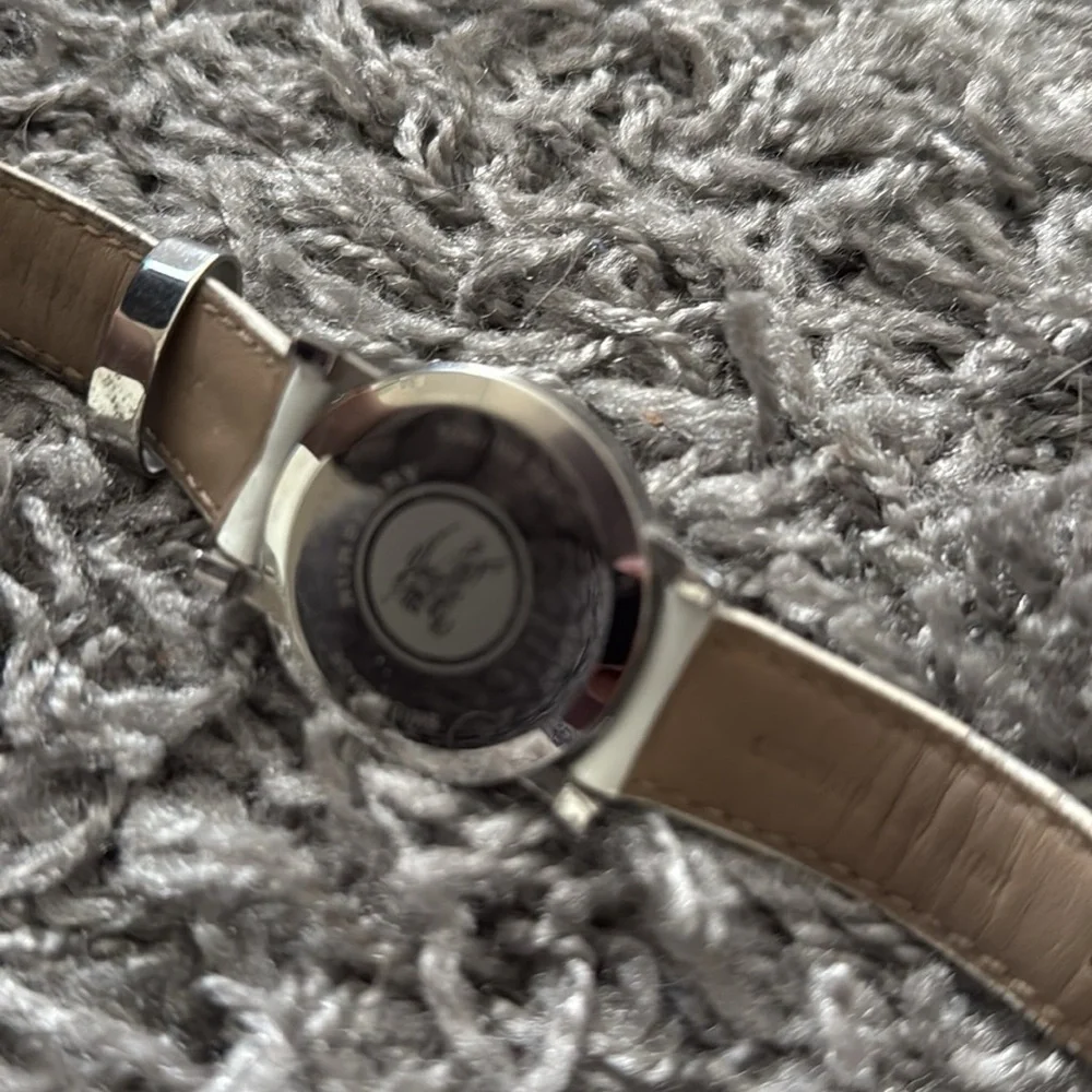 Burberry BU1380 Swiss Made 50M/165 Feet Watch Wristwatch